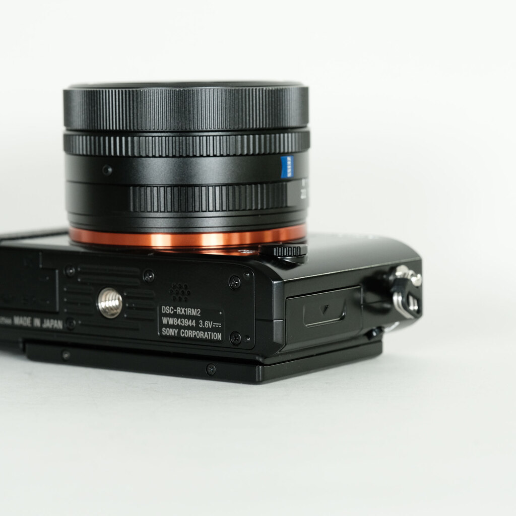 SONY Cyber-shot DSC-RX1RM2