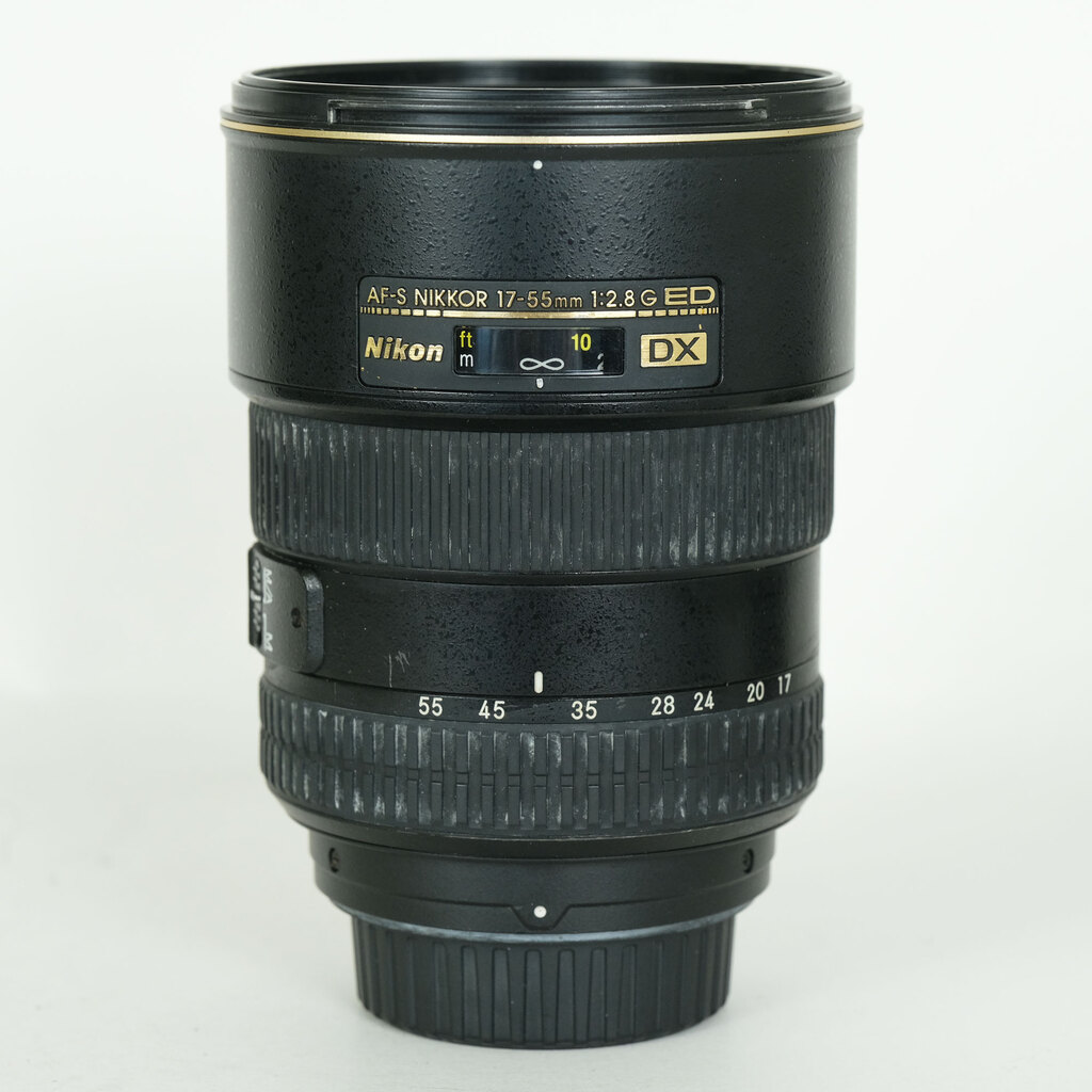Nikon AF-S DX Zoom-Nikkor 17-55mm f/2.8G IF-ED