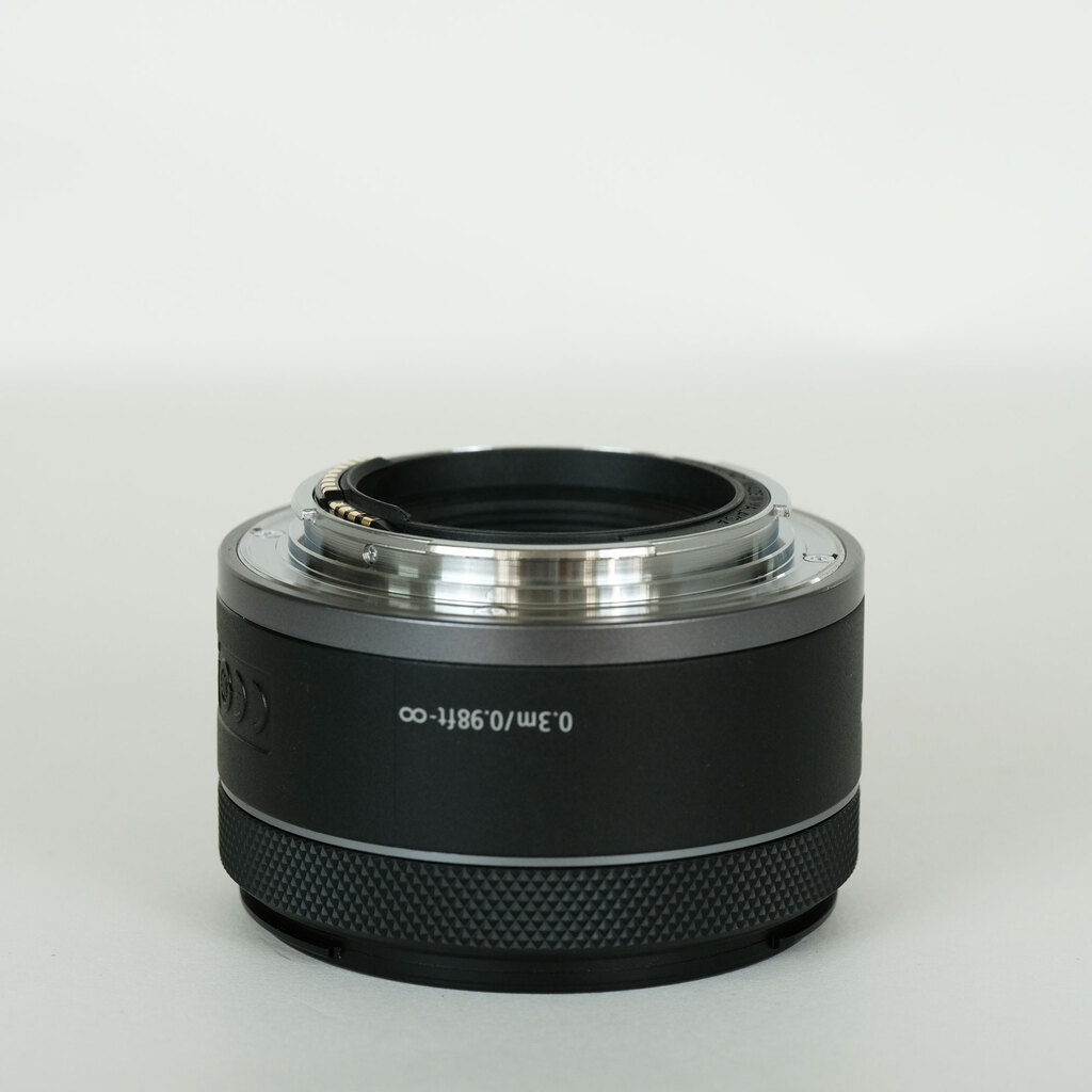 Canon RF50mm F1.8 STM