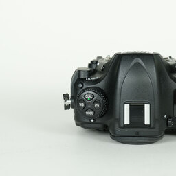 Nikon D500