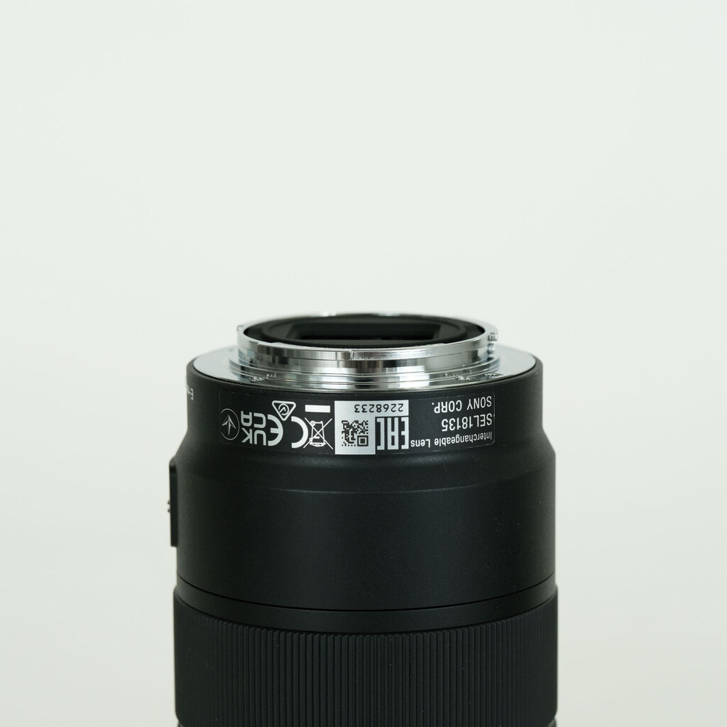 SONY E 18-135mm F3.5-5.6 OSS SEL18135