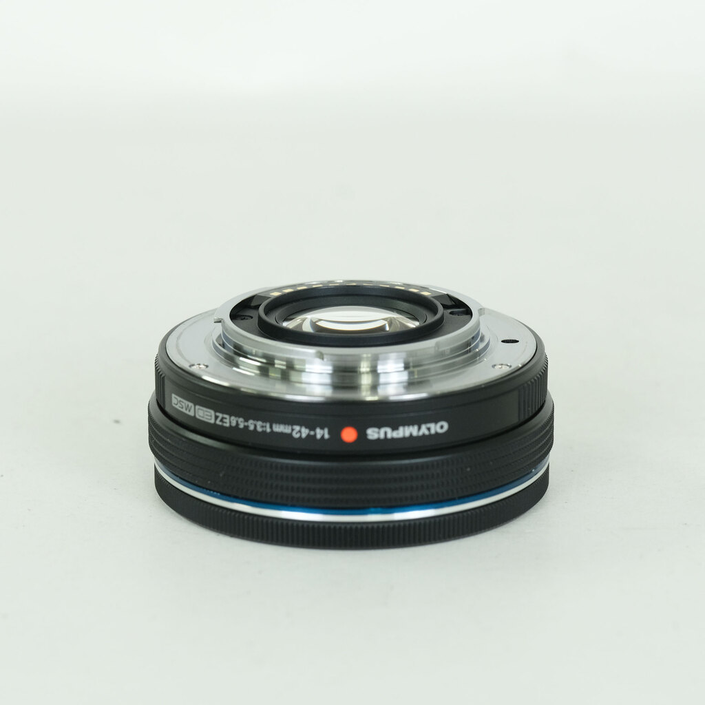 OLYMPUS M.ZUIKO DIGITAL ED 14-42mm F3.5-5.6 EZ ブラック