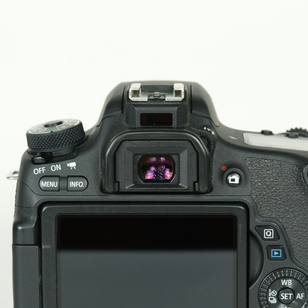 Canon EOS 8000Dの出品 | ONE SCENE（ワンシーン）