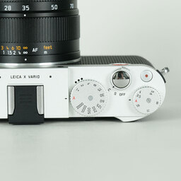 LEICA X Vario(Typ107) シルバー