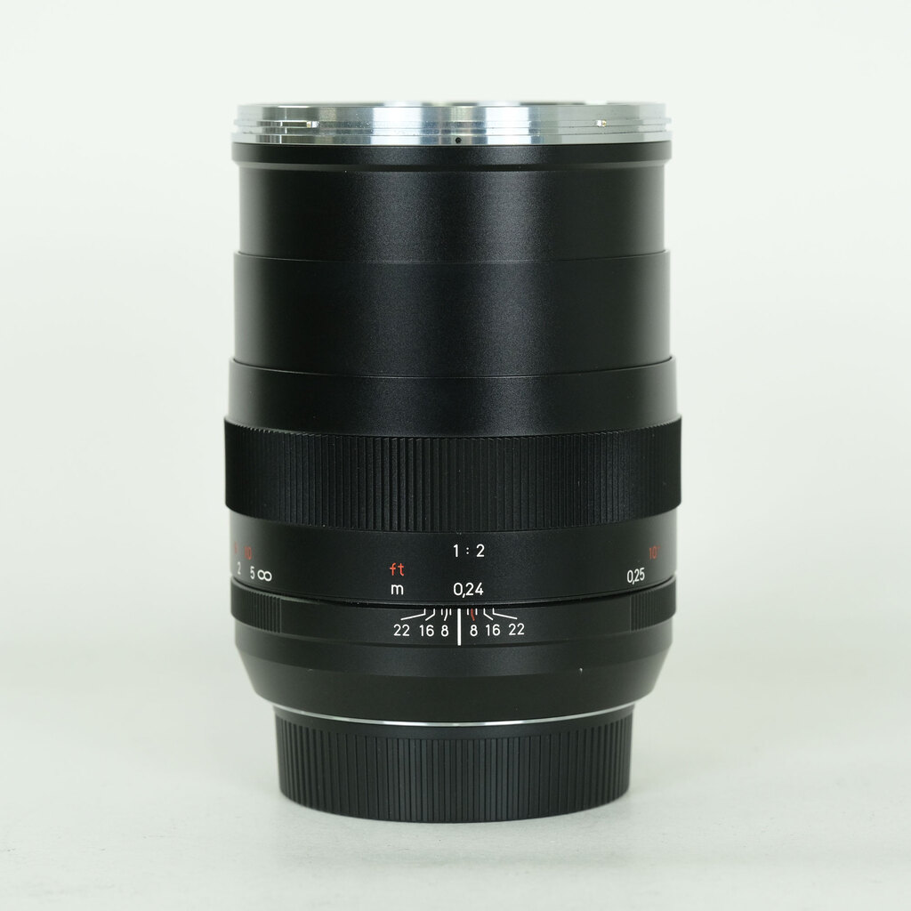 コシナ ツァイス Makro Planar T*2/50mm ZE