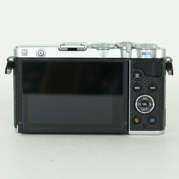 OLYMPUS PEN E-P7