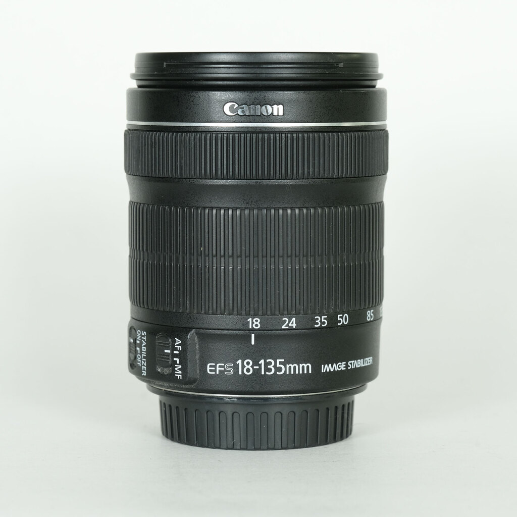 Canon EF-S18-135mm F3.5-5.6 IS STM