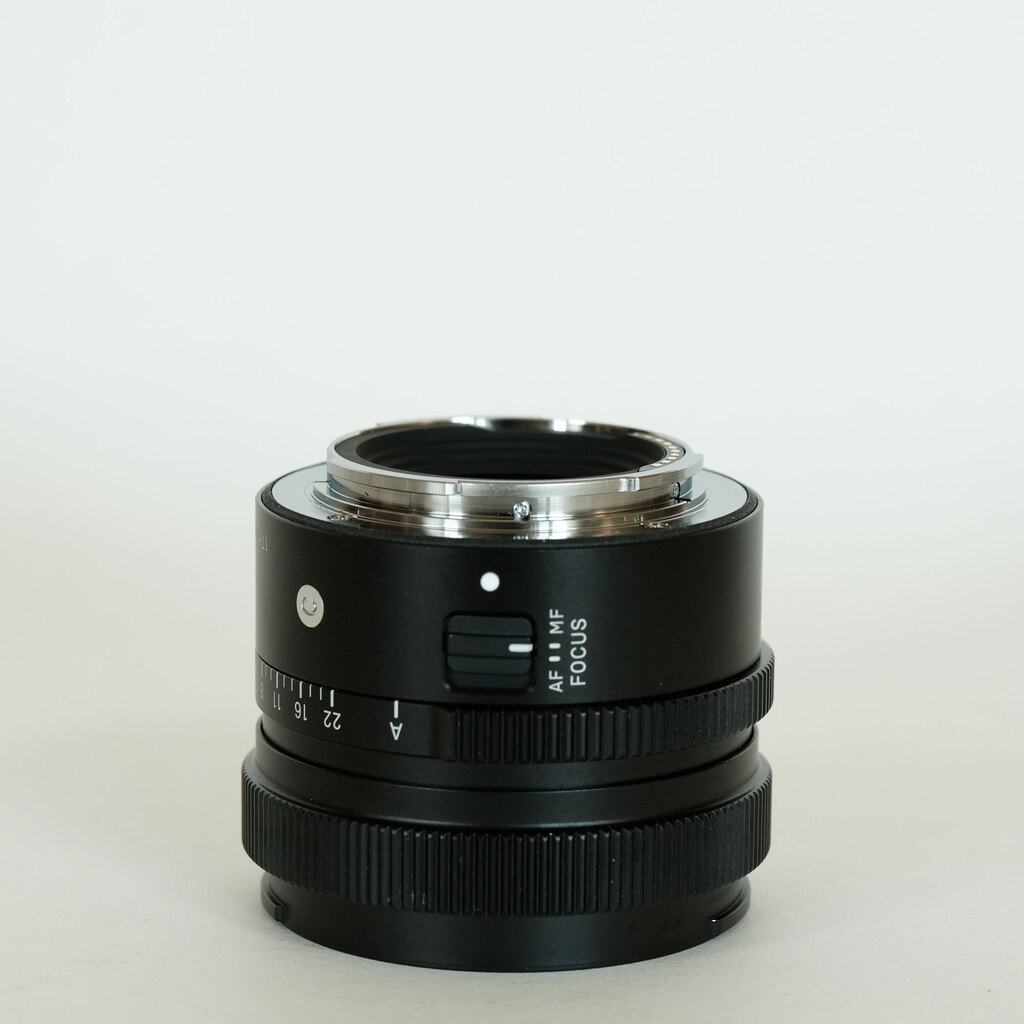 SIGMA 17mm F4 DG DN｜Contemporary [ソニーE用]