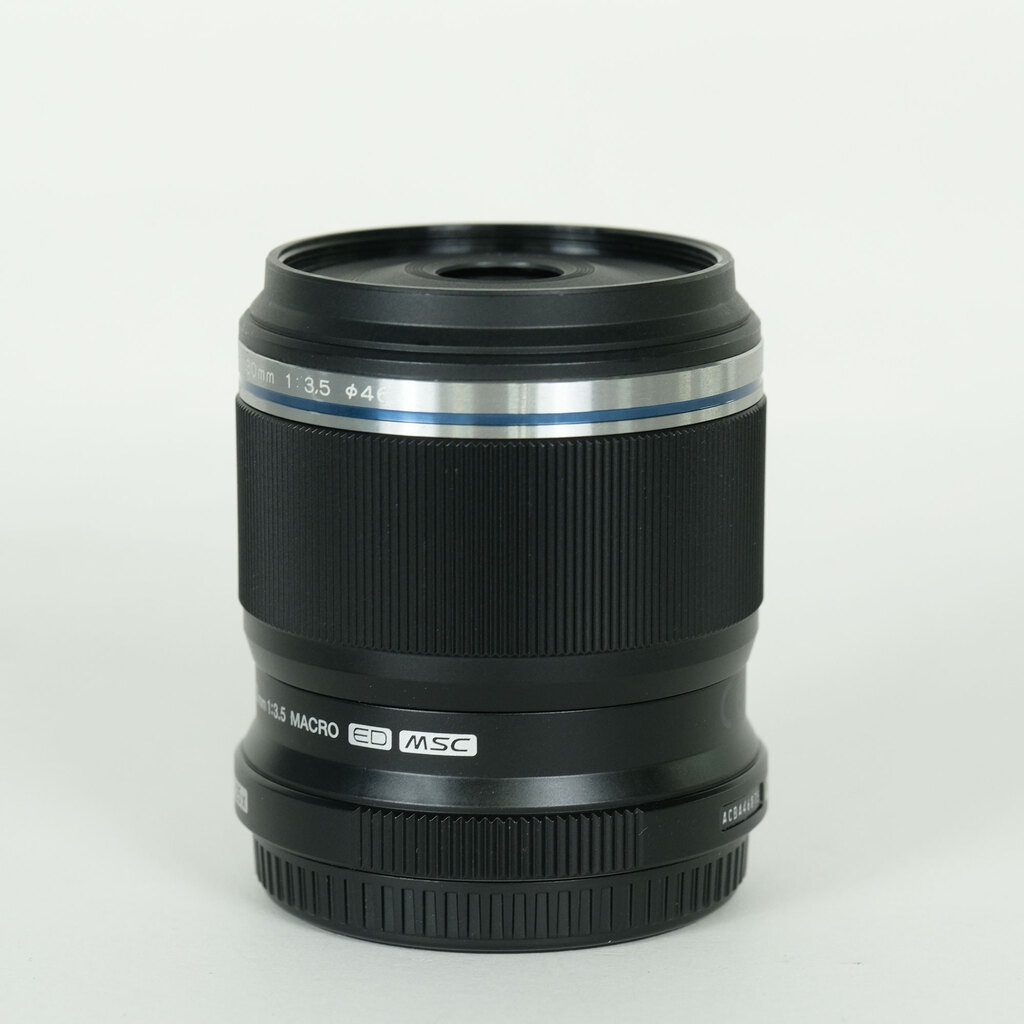 OLYMPUS M.ZUIKO DIGITAL ED 30mm F3.5 Macroの出品 | ONE SCENE（ワン