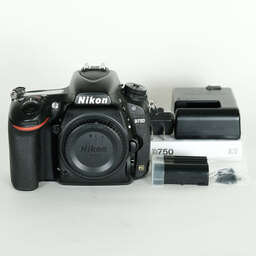 Nikon D750