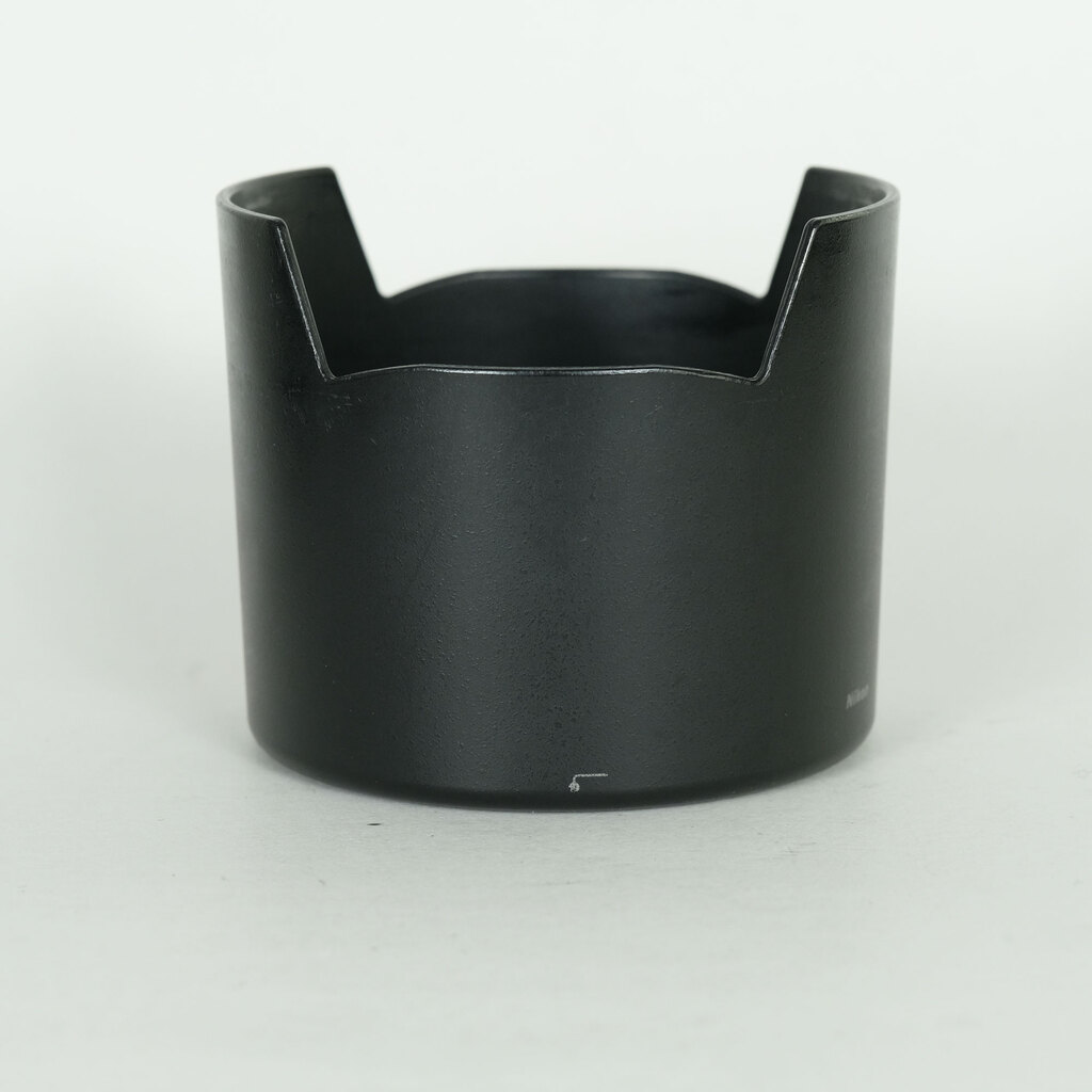 Nikon AF-S VR Micro-Nikkor 105mm f/2.8G IF-ED Nikon AF-S VR Micro-Nikkor 105mm f/2.8G IF-ED