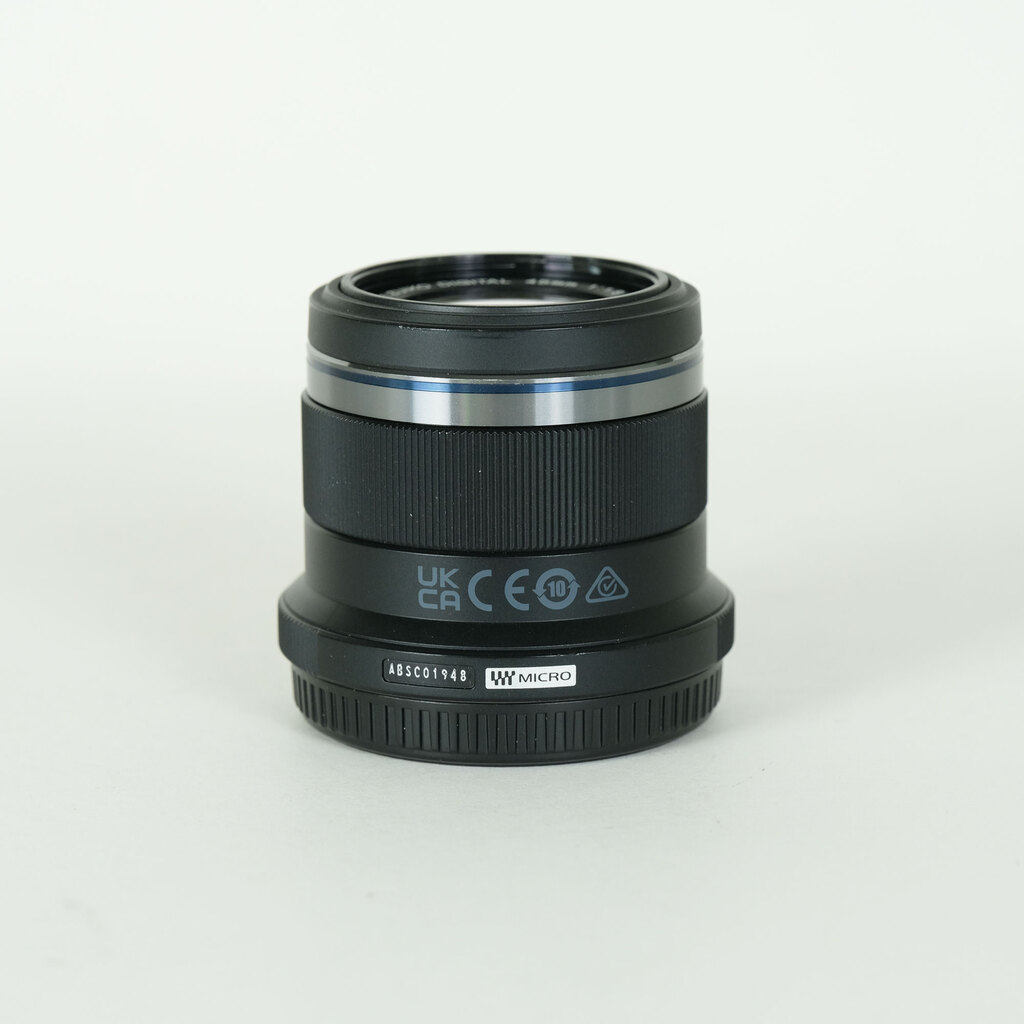 OLYMPUS M.ZUIKO DIGITAL 45mm F1.8