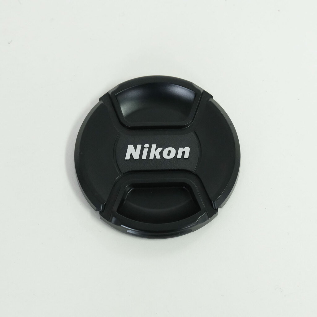 Nikon AF-S DX VR Zoom-Nikkor 18-200mm F3.5-5.6G IF-ED