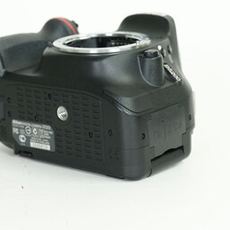 Nikon D5200 ボディ ブラック