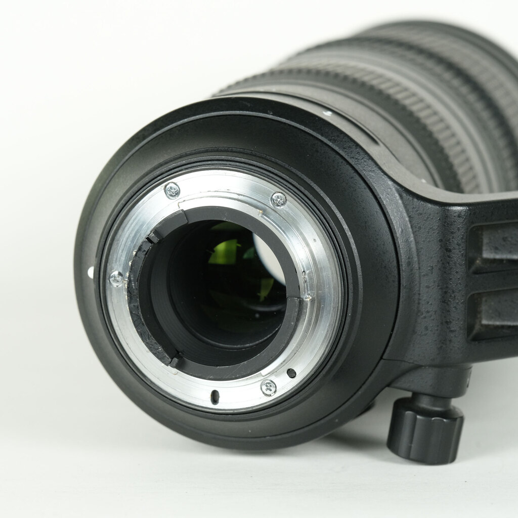 Nikon AF-S NIKKOR 200-500mm f/5.6E ED VR Nikon AF-S NIKKOR 200-500mm f/5.6E ED VR