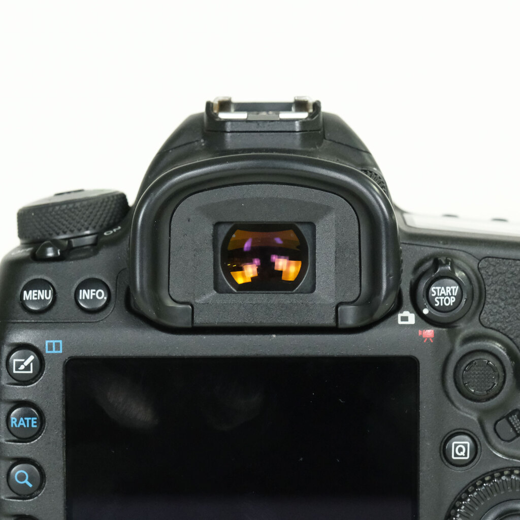 Canon EOS 5D Mark IV