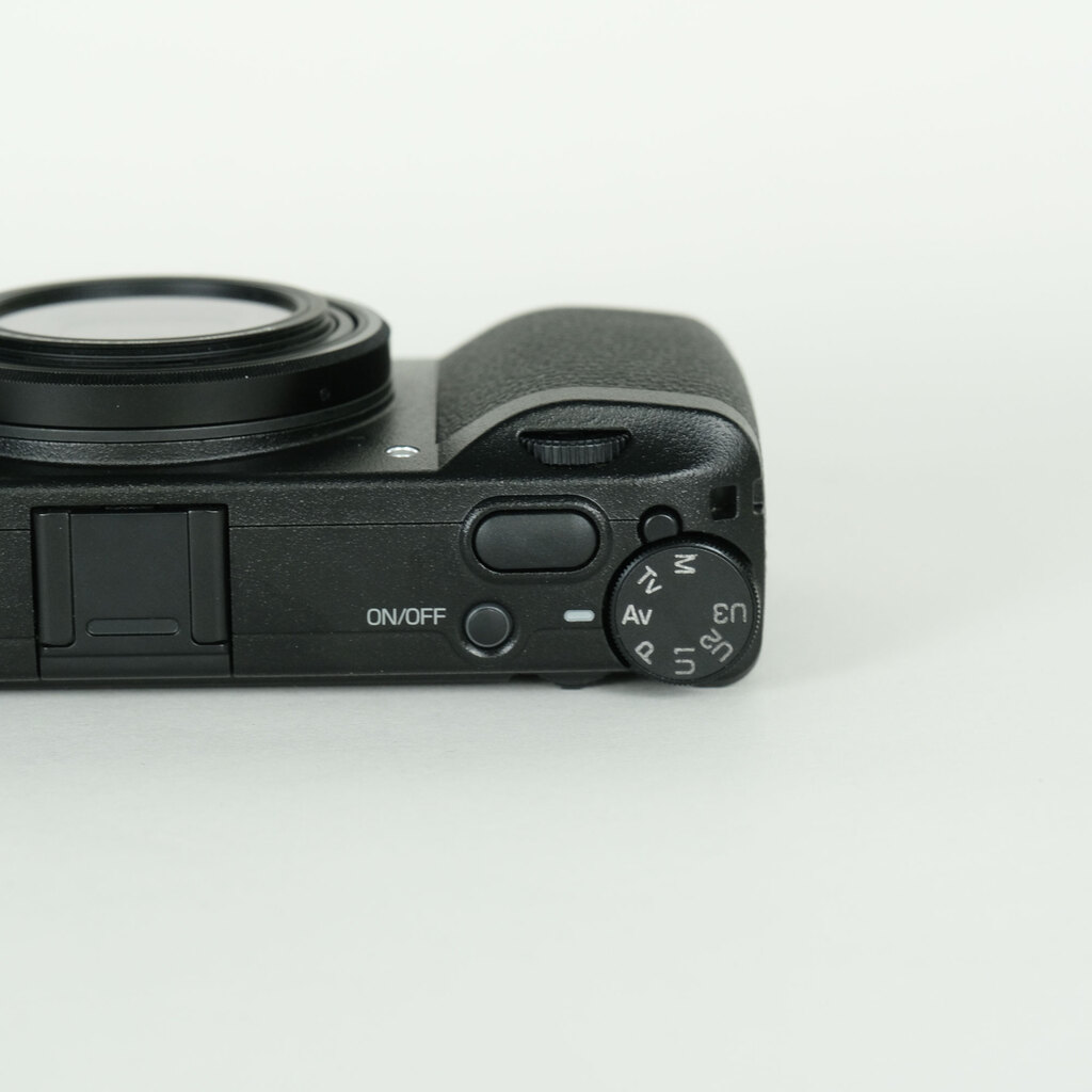 RICOH GR IIIx RICOH GR IIIx