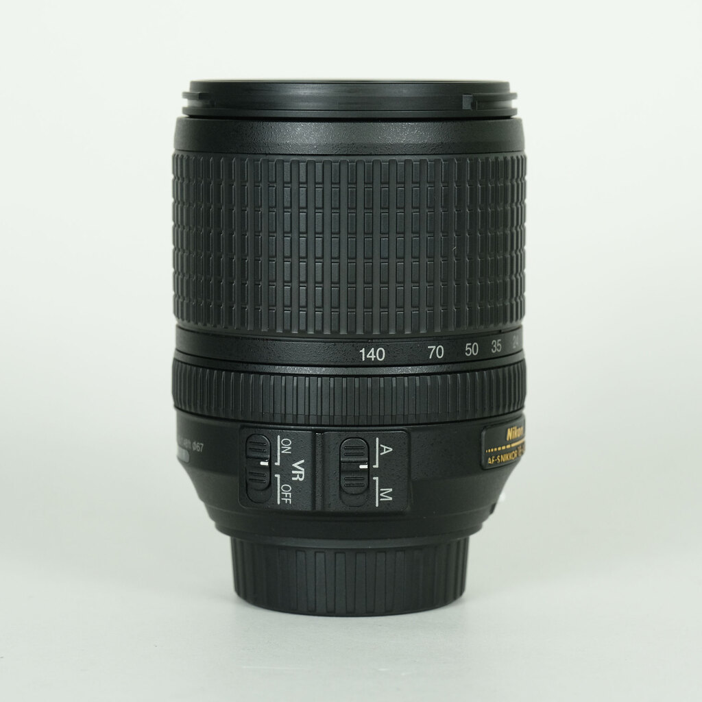 Nikon AF-S DX NIKKOR 18-140mm F3.5-5.6G ED VR Nikon AF-S DX NIKKOR 18-140mm F3.5-5.6G ED VR