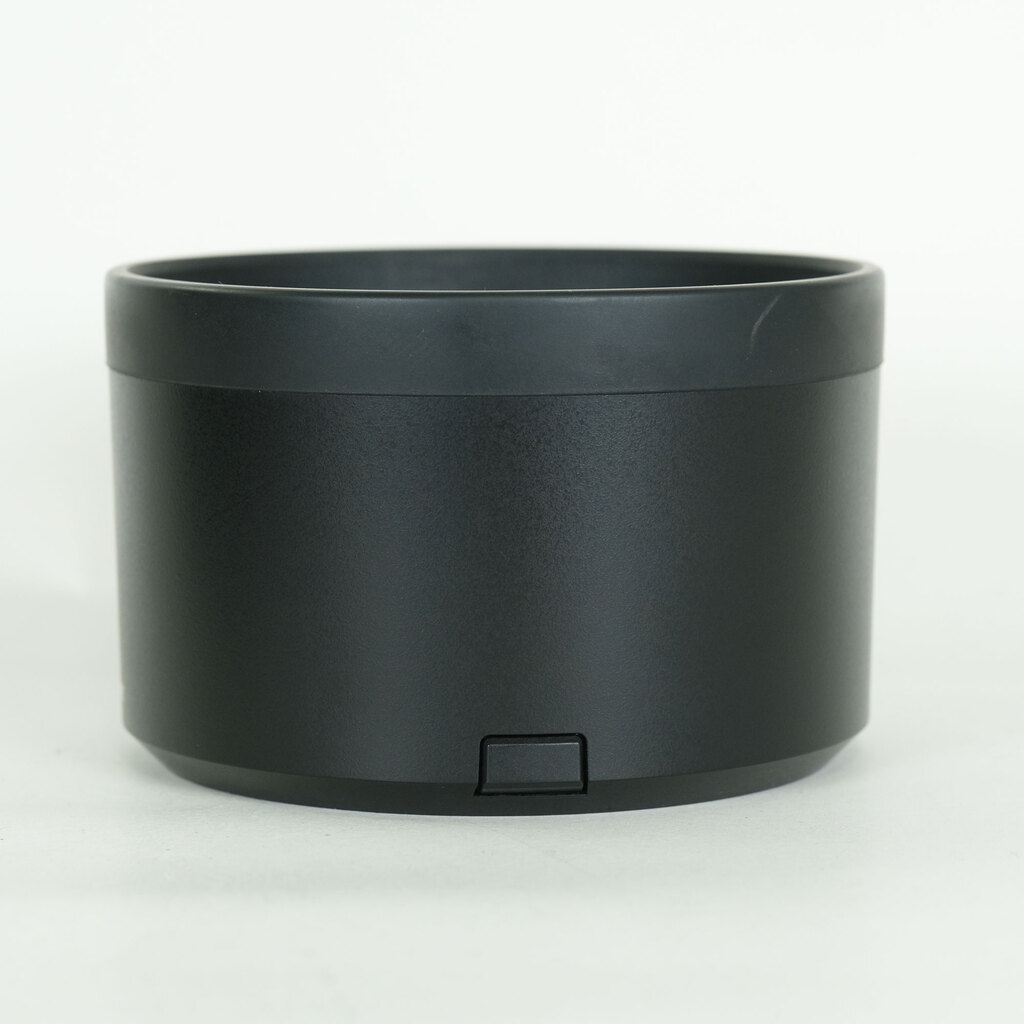 SONY FE 135mm F1.8 GM SEL135F18GM