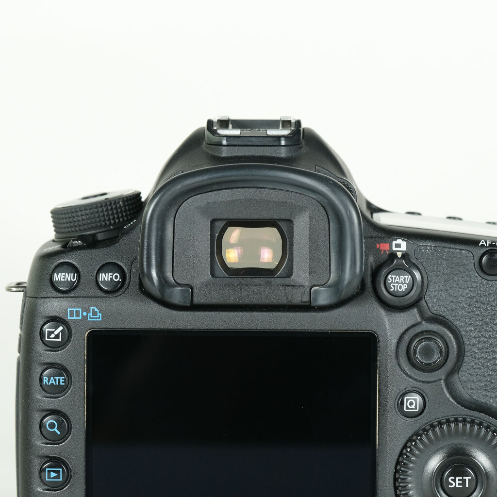 Canon EOS 5D Mark III Canon EOS 5D Mark III