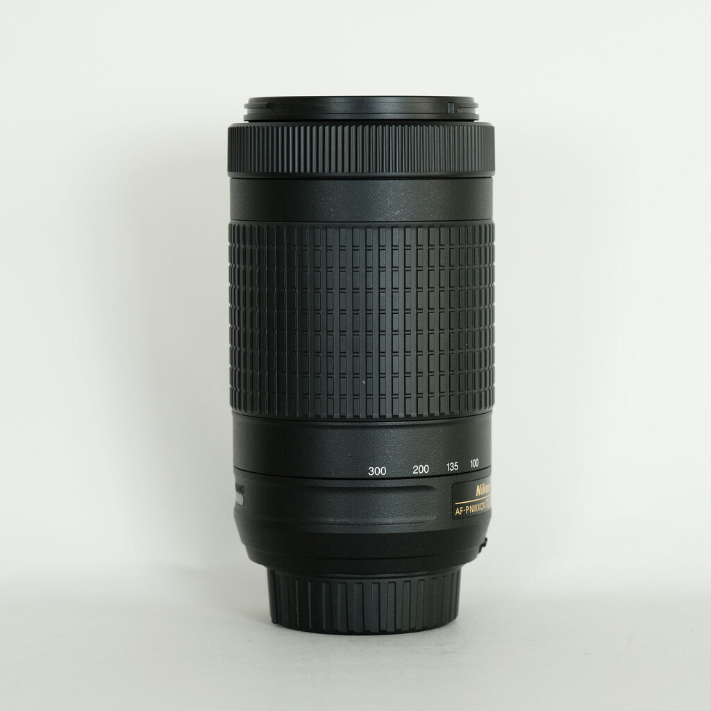 Nikon AF-P DX NIKKOR 70-300mm f/4.5-6.3G ED VR Nikon AF-P DX NIKKOR 70-300mm f/4.5-6.3G ED VR