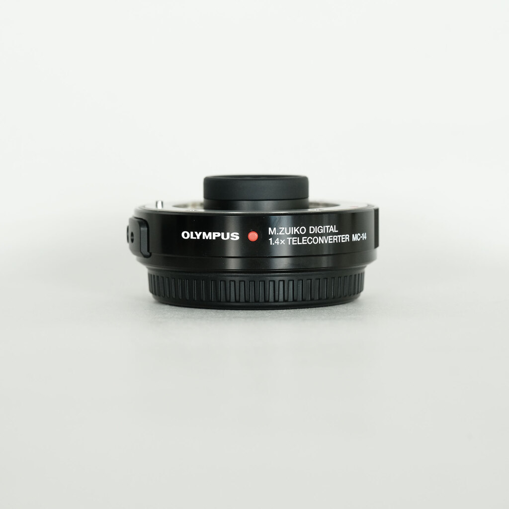 OLYMPUS M.ZUIKO DIGITAL ED 40-150mm F2.8 PROテレコンバーターキット