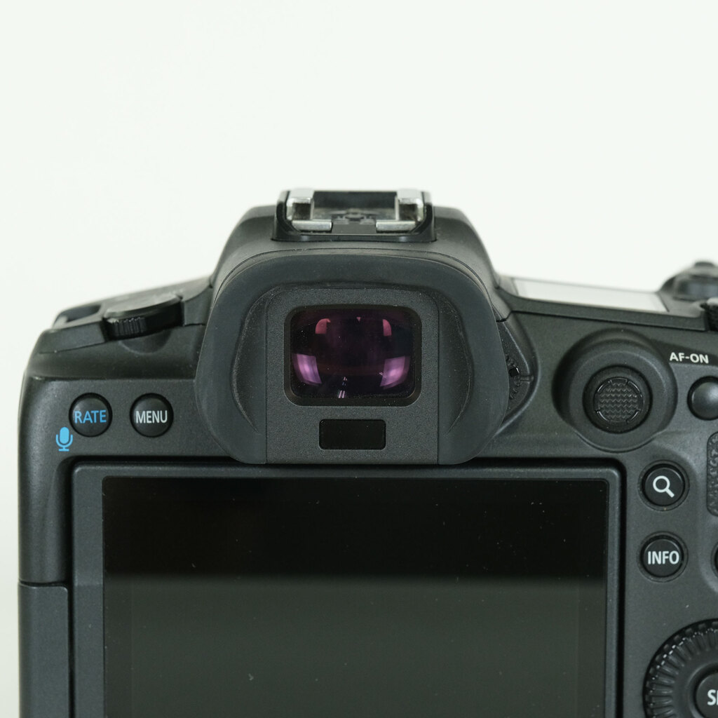 Canon EOS R5