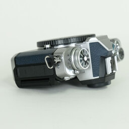 Nikon Z fc ボディ シルバー プレミアムエクステリア張替済み