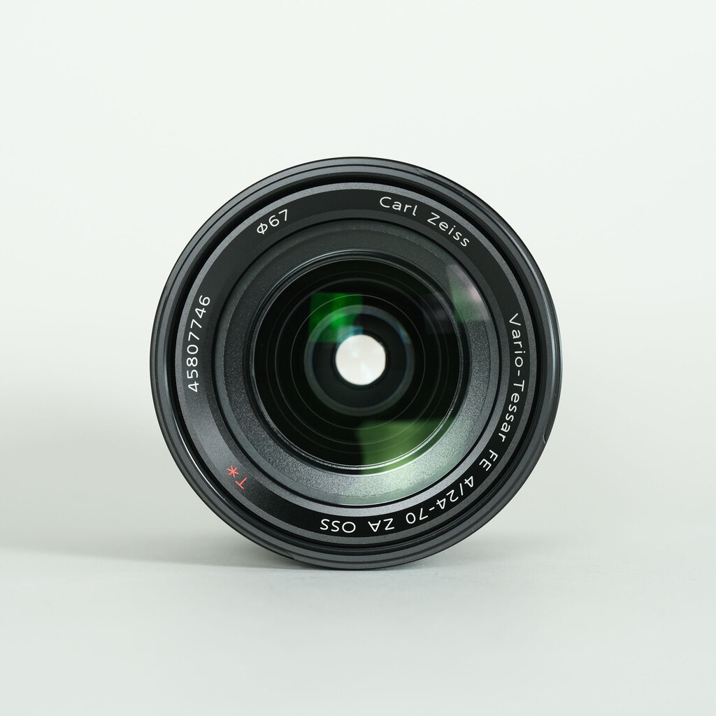 SONY Vario-Tessar T* FE 24-70mm F4 ZA OSS SEL2470Z SONY Vario-Tessar T* FE 24-70mm F4 ZA OSS SEL2470Z