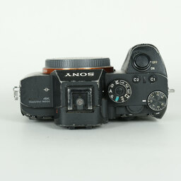 SONY α7R III(ILCE-7RM3) SONY α7R III(ILCE-7RM3)