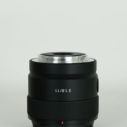 SONY E 11mm F1.8 SEL11F18