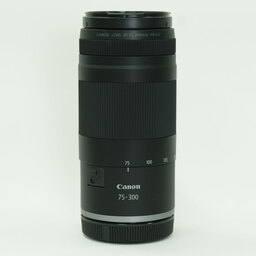 Canon RF75-300mm F4-5.6 Canon RF75-300mm F4-5.6