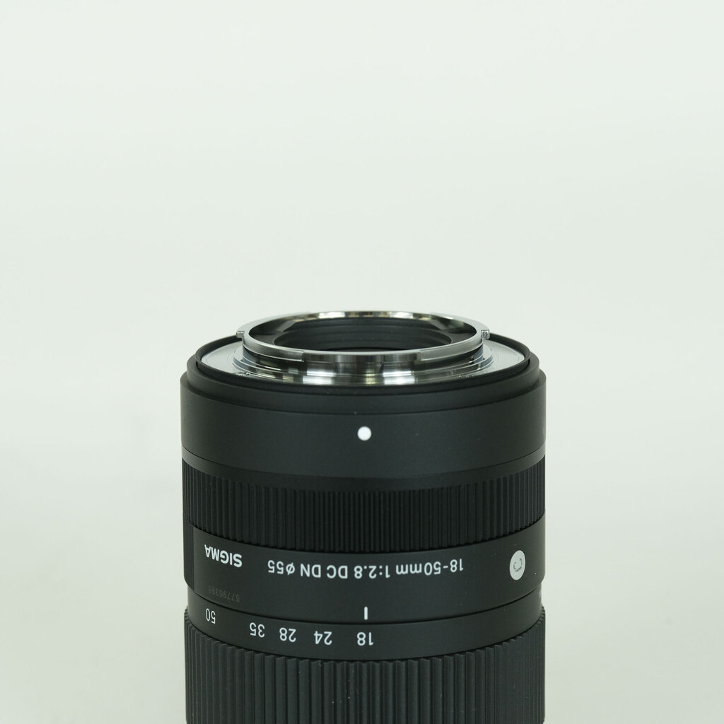 SIGMA 18-50mm F2.8 DC DN｜Contemporary [フジフイルムX用]