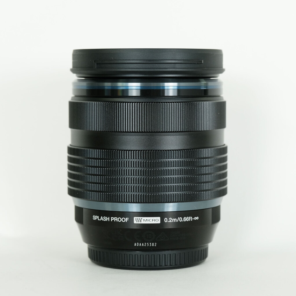 OLYMPUS M.ZUIKO DIGITAL ED 12-40mm F2.8 PRO II OLYMPUS M.ZUIKO DIGITAL ED 12-40mm F2.8 PRO II