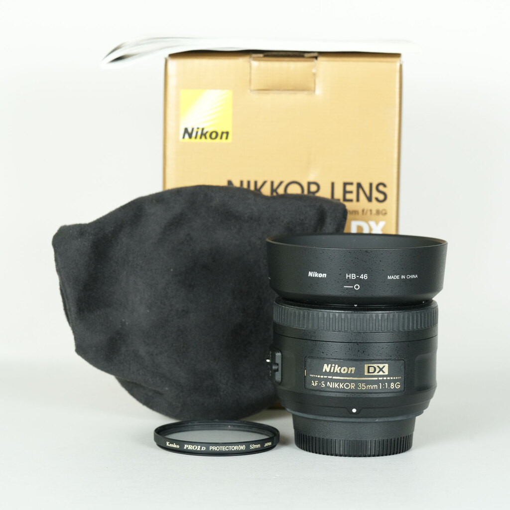 Nikon AF-S DX NIKKOR 35mm f/1.8Gの出品 | ONE SCENE（ワンシーン）