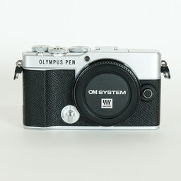 OLYMPUS PEN E-P7