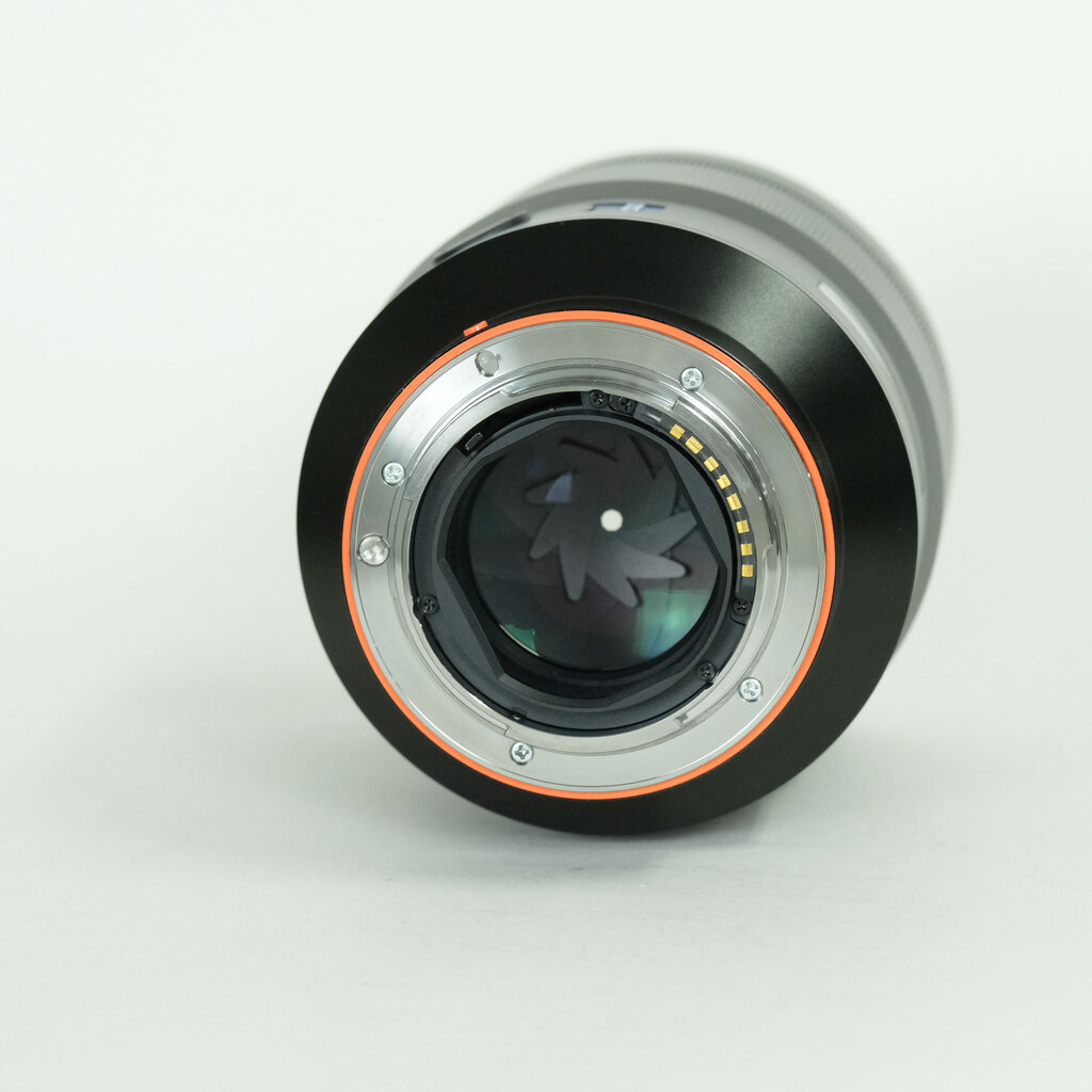 SONY Sonnar T* 135mm F1.8 ZA SAL135F18Z