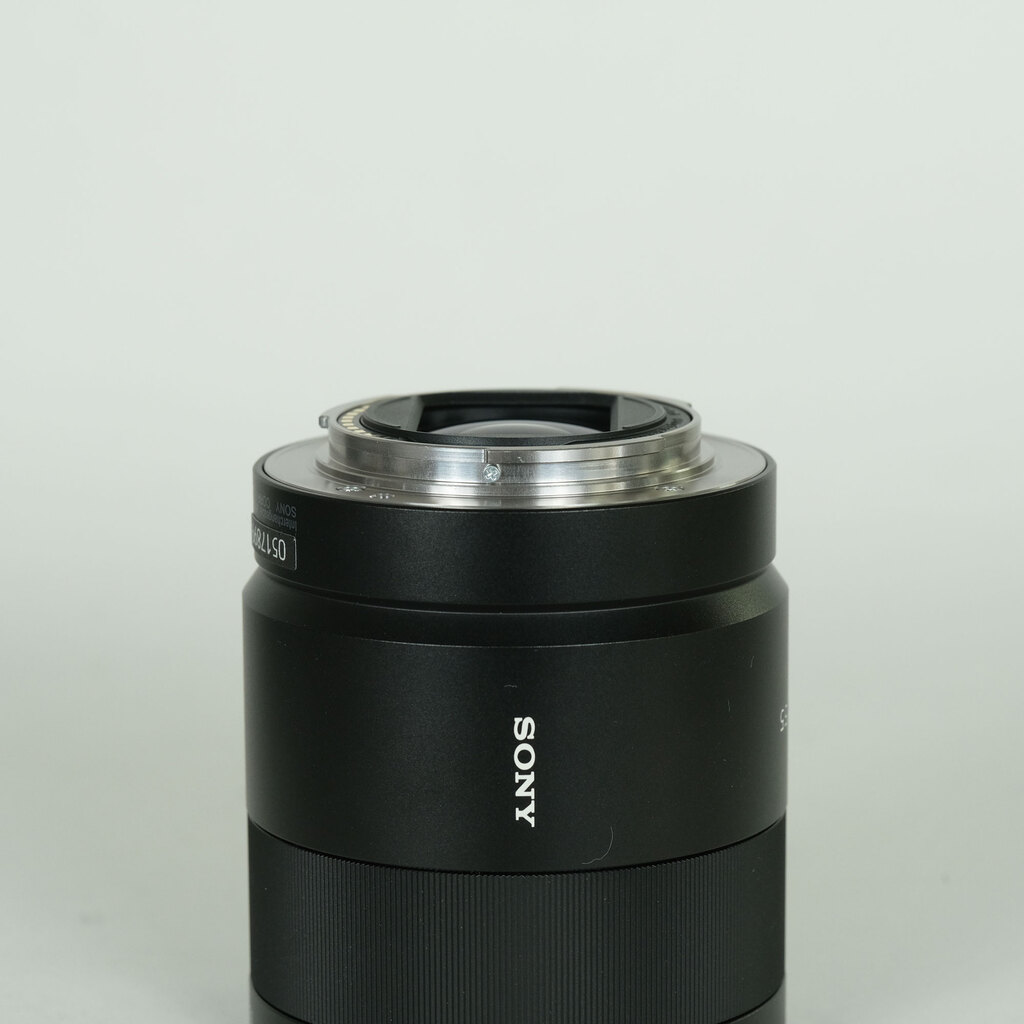 SONY Sonnar T* FE 55mm F1.8 ZA SEL55F18Z SONY Sonnar T* FE 55mm F1.8 ZA SEL55F18Z