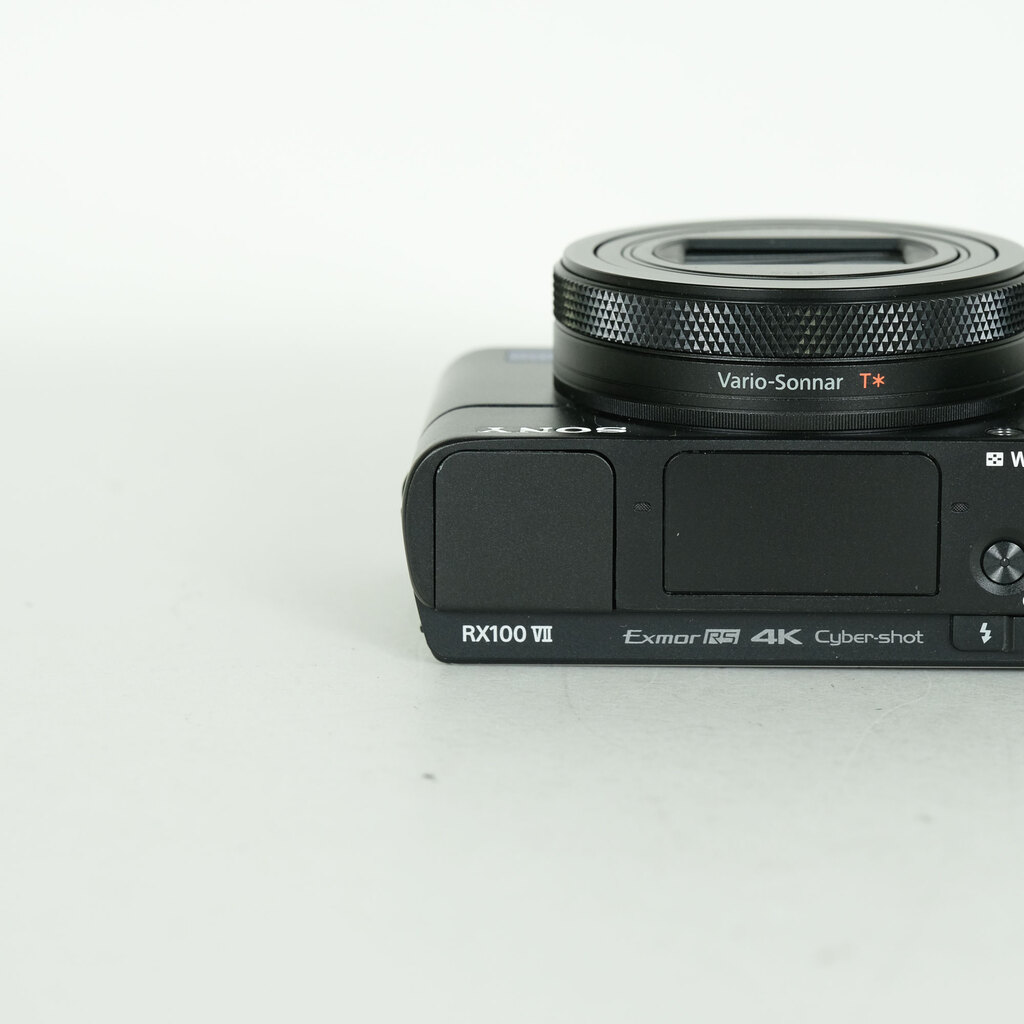 SONY Cyber-shot DSC-RX100M7G シューティンググリップキット SONY Cyber-shot DSC-RX100M7G シューティンググリップキット