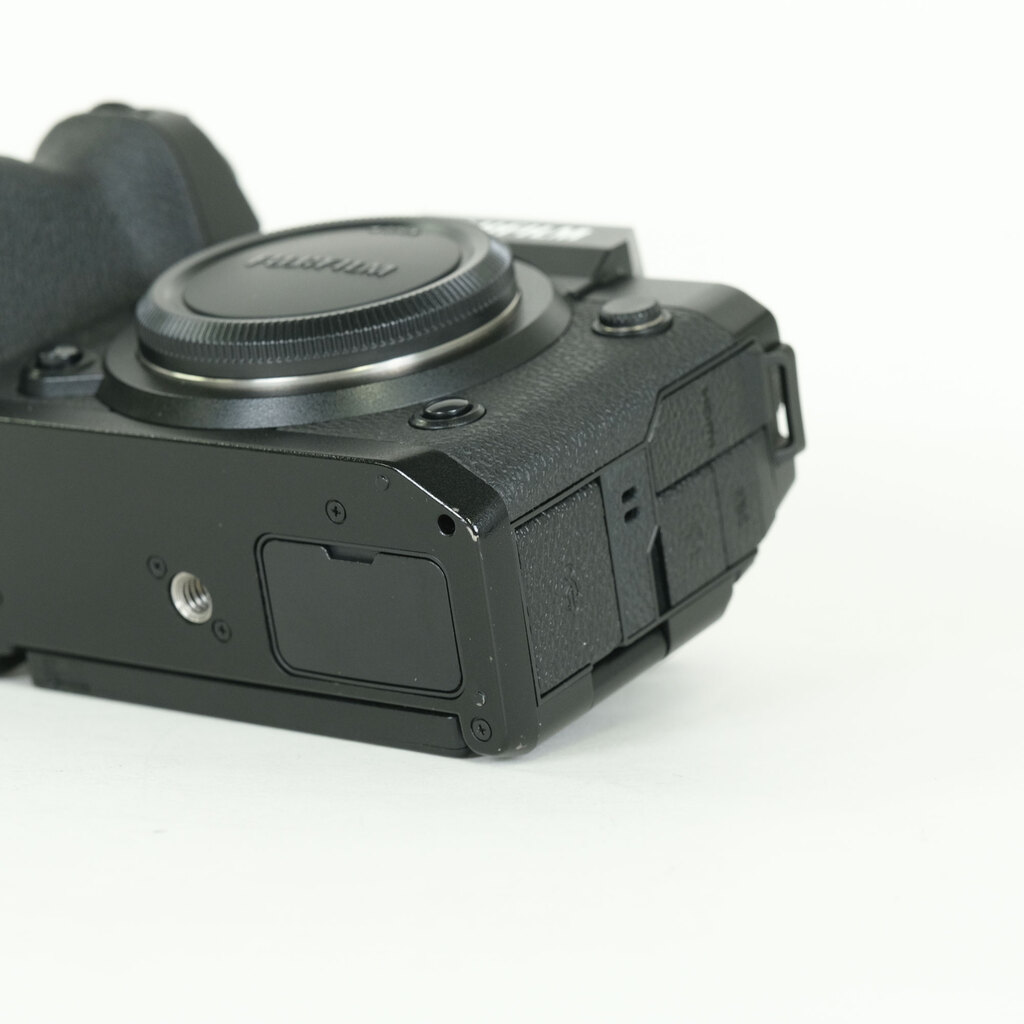 FUJIFILM X-H2 FUJIFILM X-H2