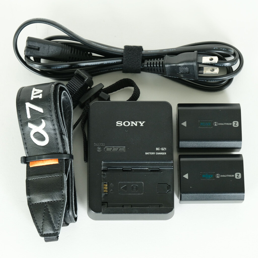 SONY α7 IV(ILCE-7M4) SONY α7 IV(ILCE-7M4)