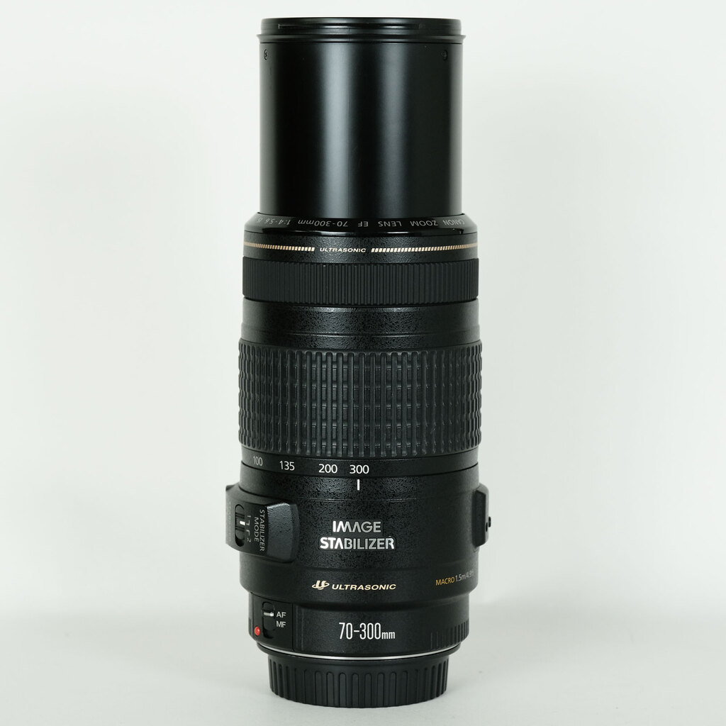 Canon EF70-300mm F4-5.6 IS USM