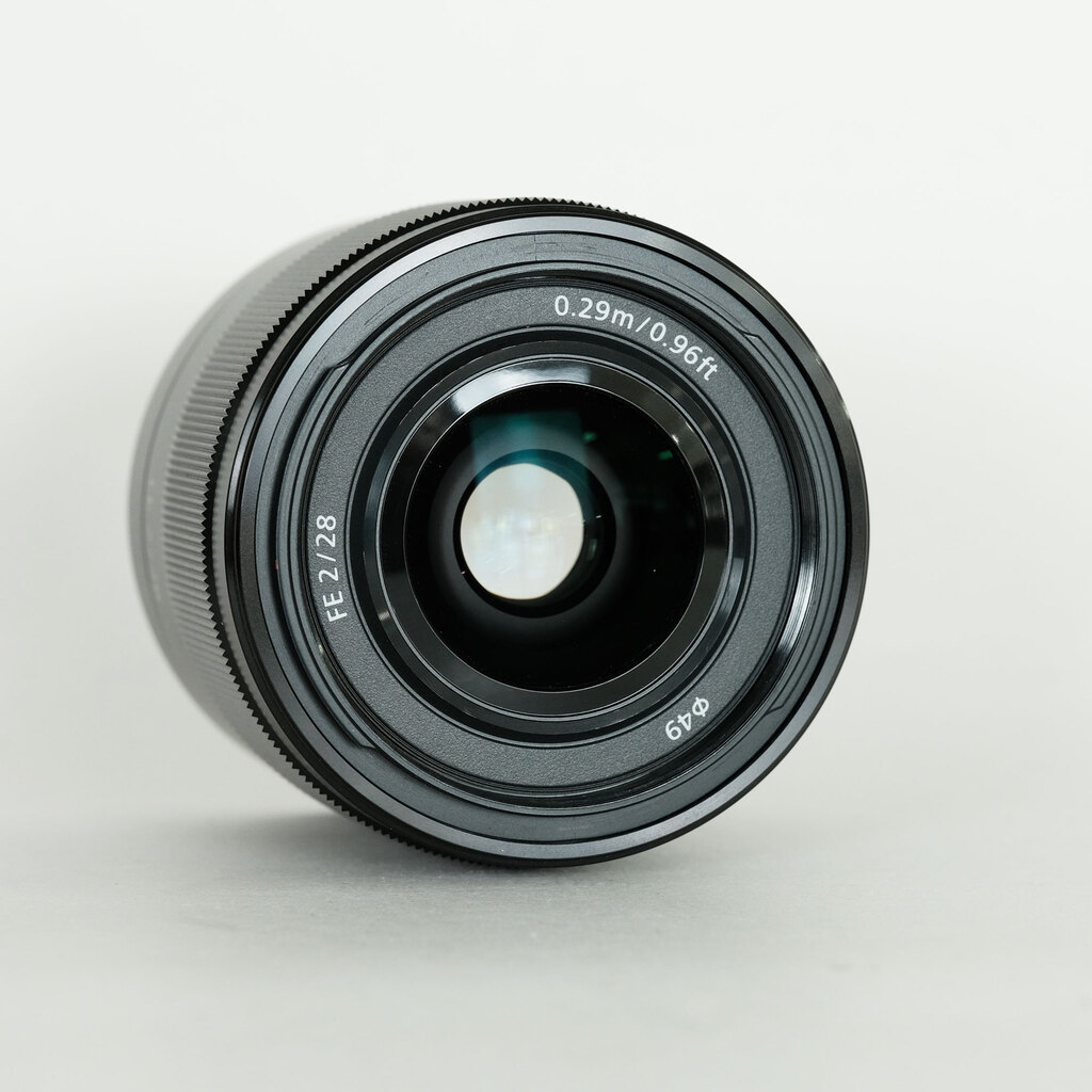 SONY FE 28mm F2 SEL28F20