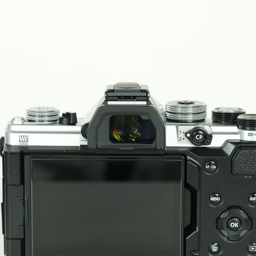OM SYSTEM OM-3