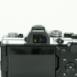 OM SYSTEM OM-3