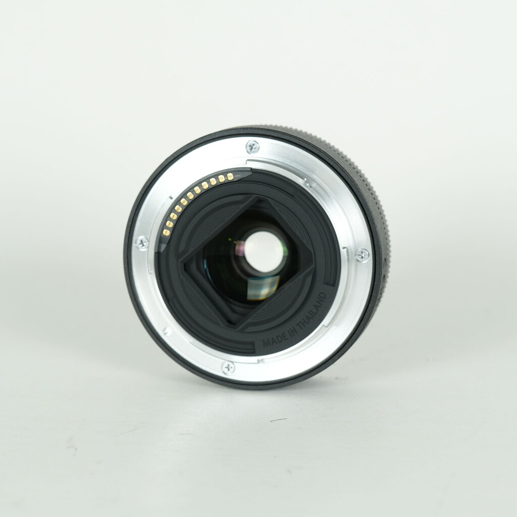 Nikon NIKKOR Z 26mm f/2.8 Nikon NIKKOR Z 26mm f/2.8