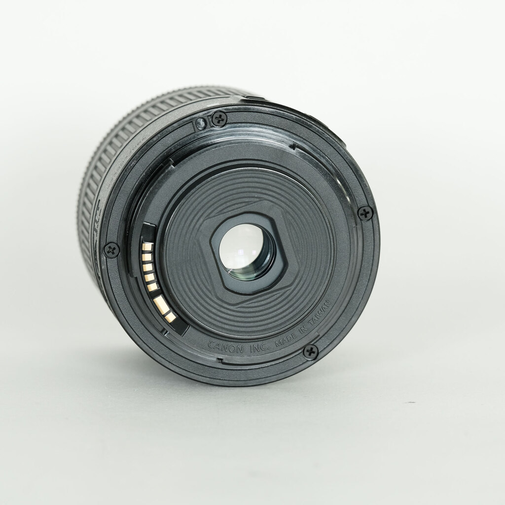 Canon EF-S18-55mm F4-5.6 IS STM
