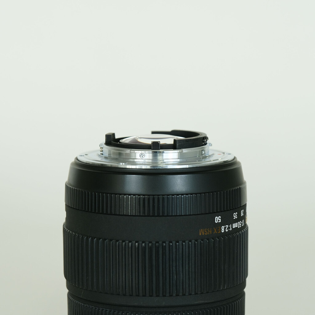 SIGMA 17-50mm F2.8 EX DC OS HSM (ニコンF用)