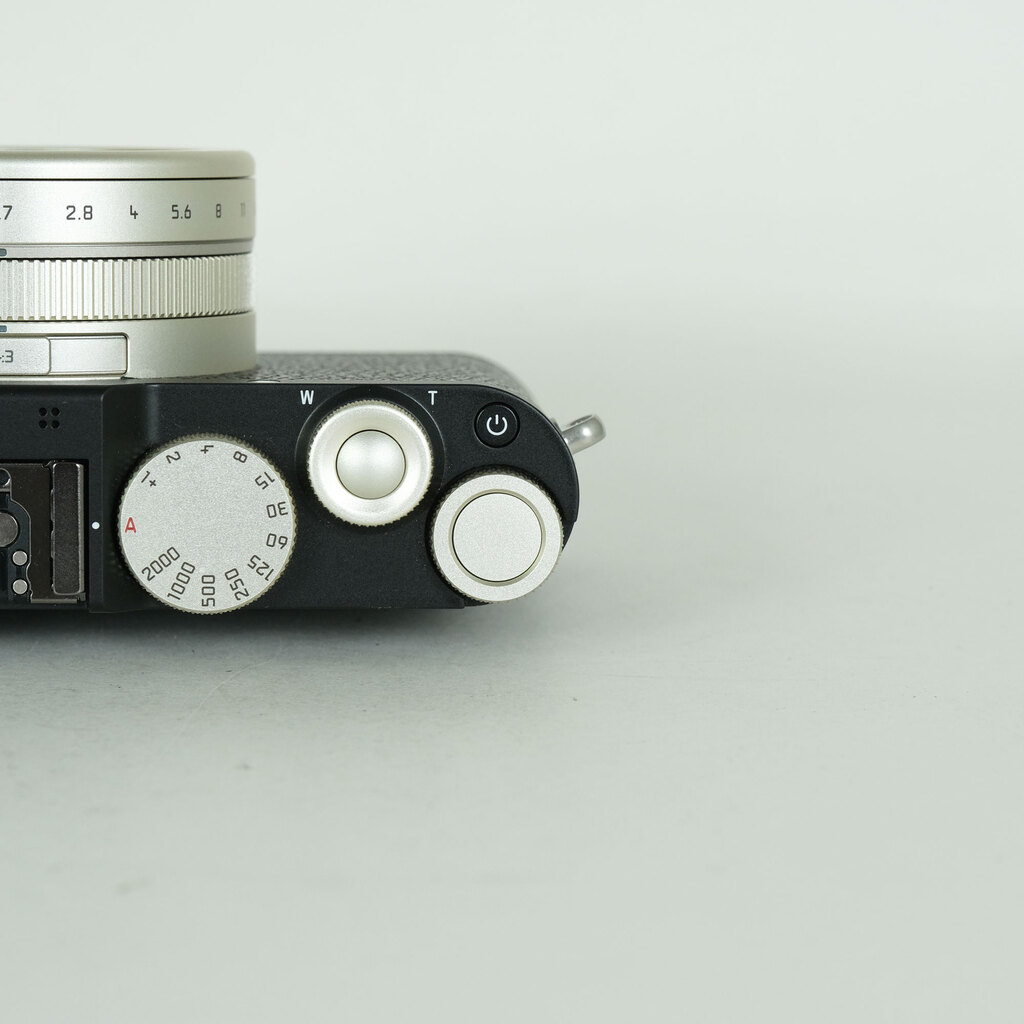 LEICA D-LUX8 100 YEARS OF LEICA [19197]