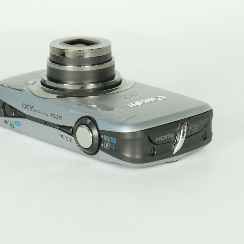 Canon IXY 930 IS シルバー コンパクトデジタルカメラ M5 Canon IXY DIGITAL 930IS シルバーの出品 | ONE SCENE（ワンシーン）